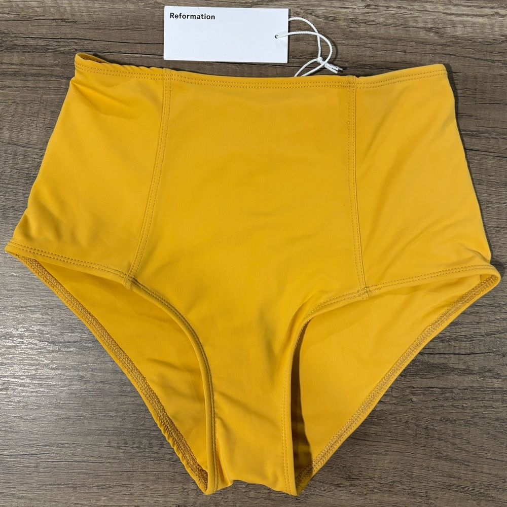 Reformation - NWT XS Mandalay Bikini Bottom